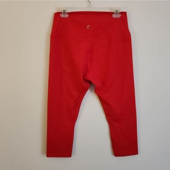 Zyia Size 16-18 Red Capri Active Leggings - Picture 3 of 3